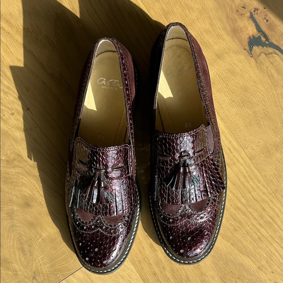 ARA  Burgundy/Wine Color Tassel Oxford shoes - Picture 2 of 6